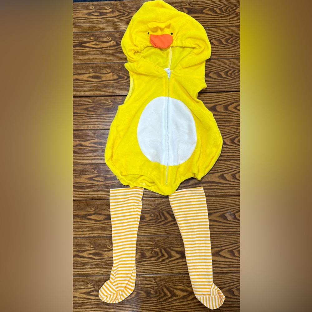 Halloween costume| toddler | duck costume 18-24 months *new condition